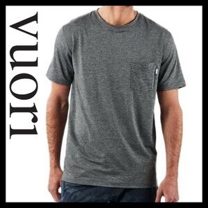 Vuori Men's Tradewind Performance Pocket Tee in Heather Grey Size (XL) Like NEW